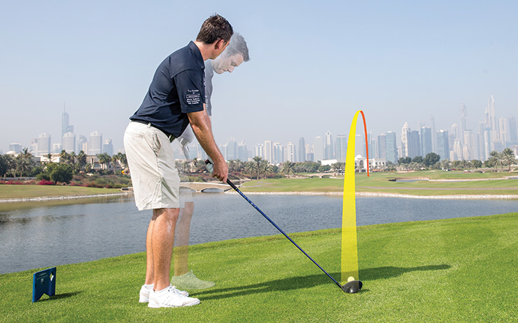 VIDEO: A pre-shot routine that helps you keep your eyes on the prize