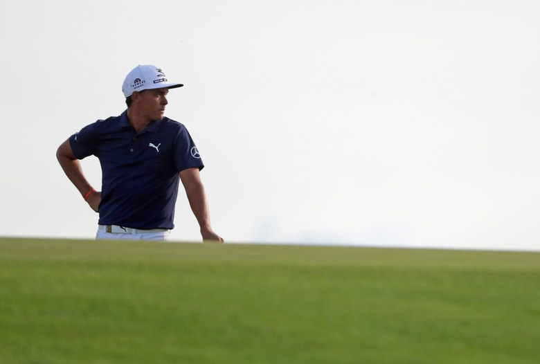 U.S. Open 2017: Rickie Fowler can’t repeat his opening-round heroics, still in contention