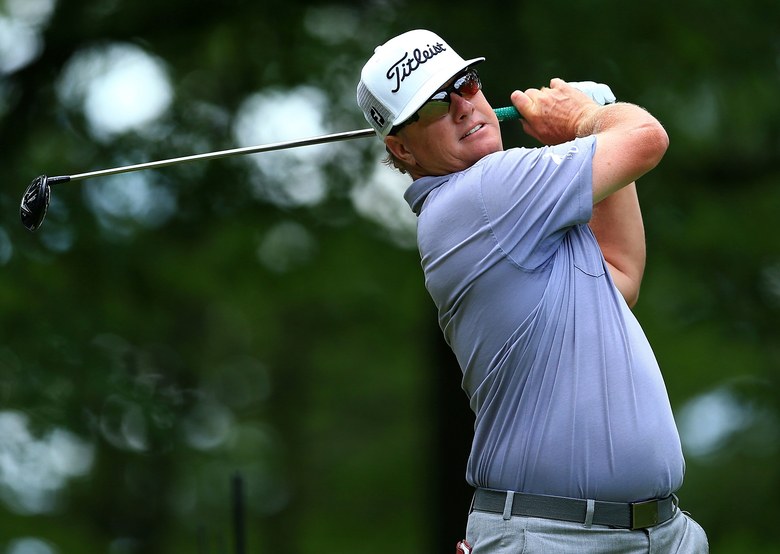 Charley Hoffman shoots 65, leads by one at the RBC Canadian Open