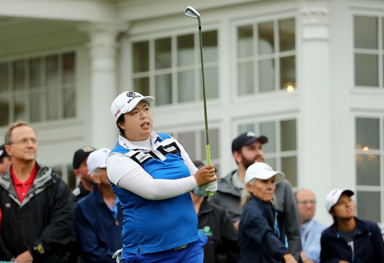 Shanshan Feng takes two-stroke lead into weekend at Trump National Bedminster