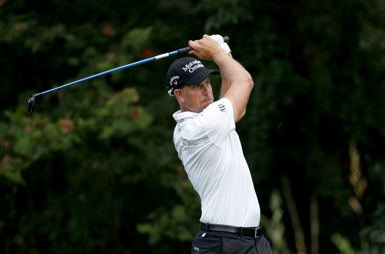 Henrik Stenson holds one-shot lead at Wyndham Championship
