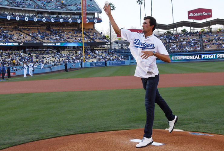 Masters hero Stewart Hagestad throws out first pitch at Dodgers game — wearing golf shoes
