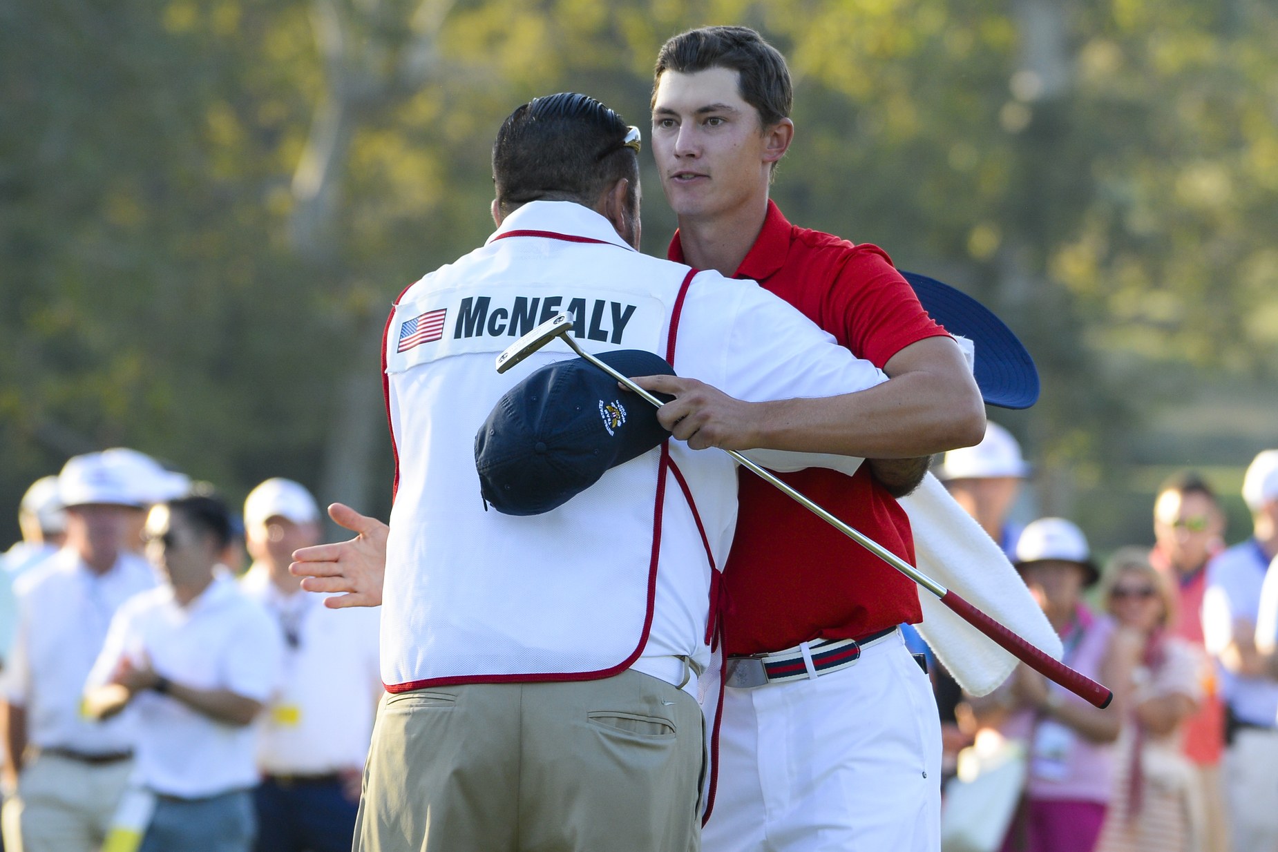 U.S. dominates singles, opens an 8-4 lead after first day of Walker Cup