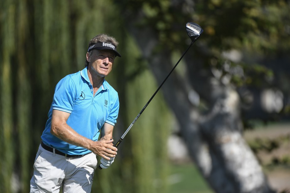 Bernhard Langer rolls on, wins PowerShares QQQ Championship, his second victory in a row