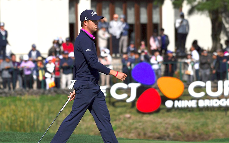 Justin Thomas ends a long year on a familiar note