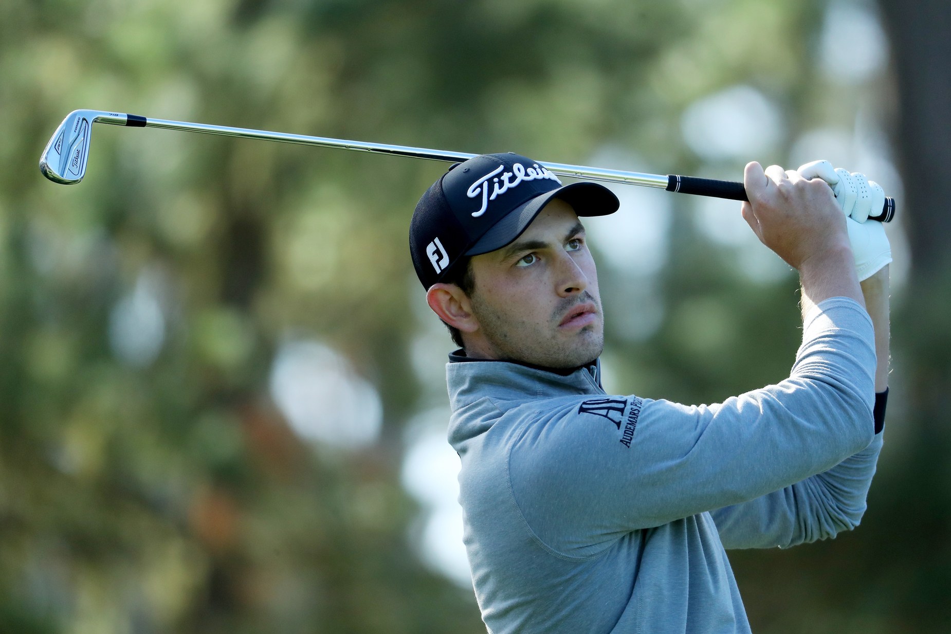 For Patrick Cantlay, this is a home game, and it shows — he shares first-round lead of Genesis Open