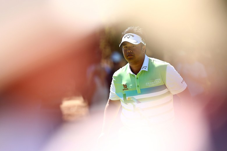 Late entry into the World Super 6 Perth can’t keep Thai native from being last man standing