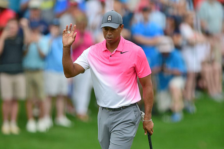 Tiger Woods shows improvement with the putter but walks away disappointed with three-under 68 at Quail Hollow