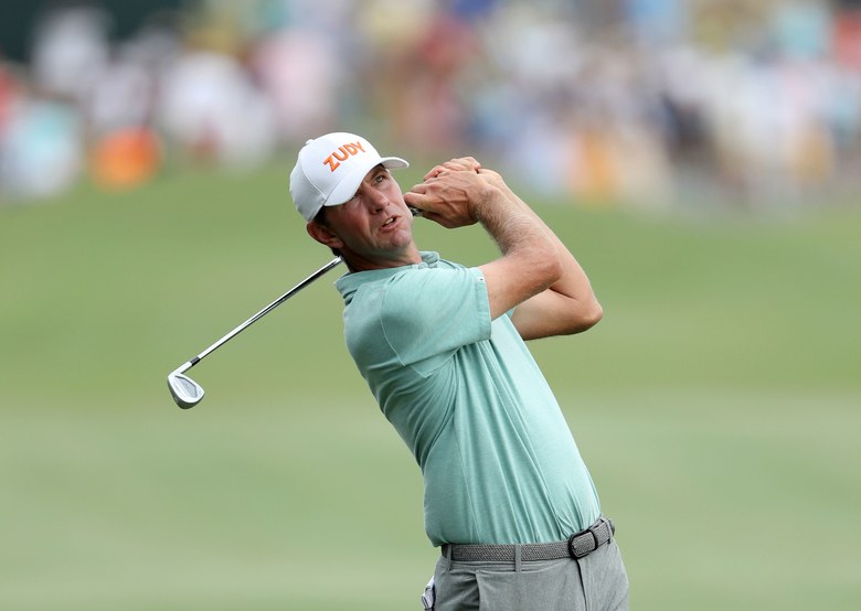 Lucas Glover’s wife arrested for domestic violence; reportedly attacked him for bad round