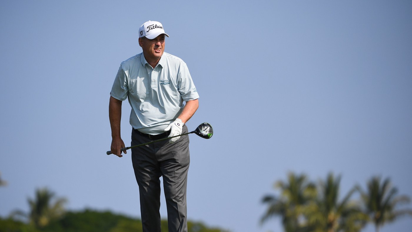 Friends make Loren Roberts return to golf special