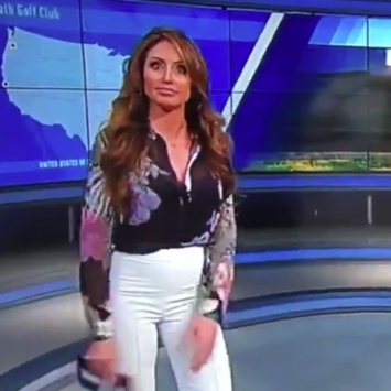 Bryson DeChambeau’s big win, Holly Sonders’ slip of the tongue, and Michael Phelps makes a hole-in-one