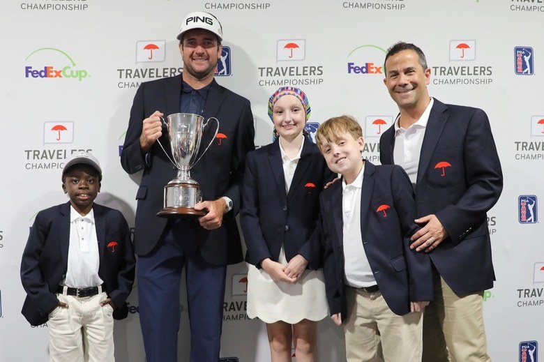 Bubba Watson donates a big chunk of his $1.26 million Travelers payday to the tournament’s main charity
