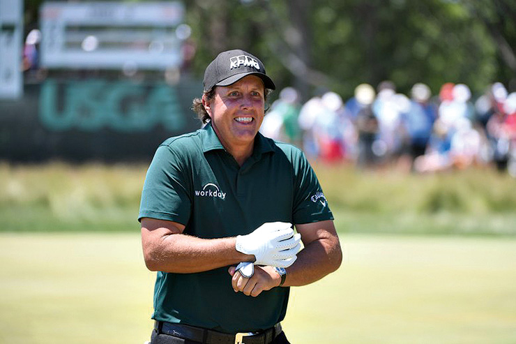 Phil Mickelson continues apology tour: “Hopefully at some point, we will be able to laugh about it”