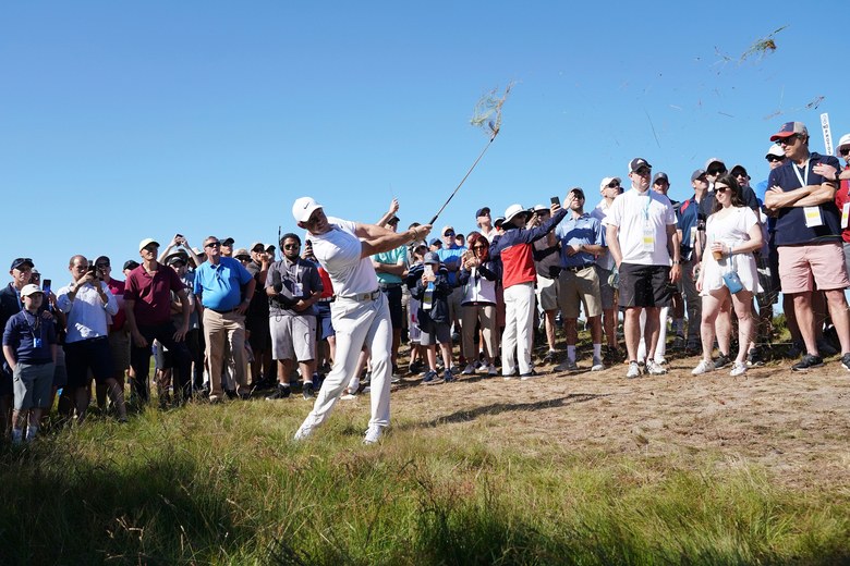 Marquee group of Jordan Spieth, Rory McIlroy and Phil Mickelson a collective 25-over par in first round of U.S. Open