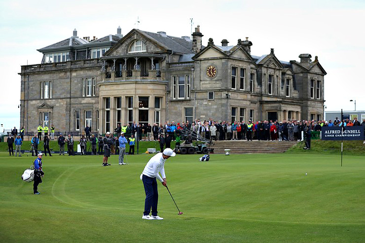 St. Andrews has a pretty tempting job opening if you love golf and working outdoors