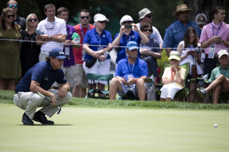 Phil Mickelson can’t avoid drama no matter how hard he tries
