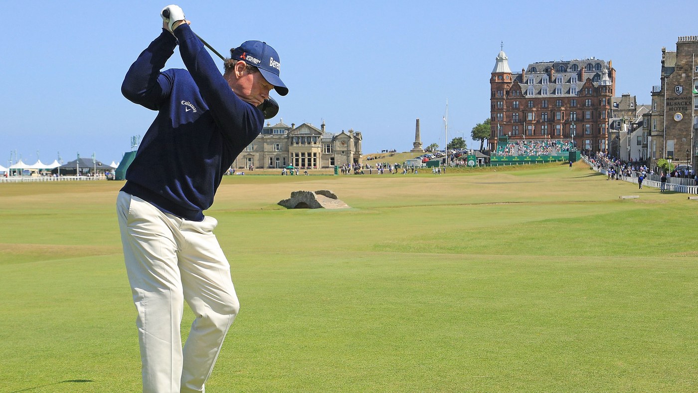 Tom Watson’s St. Andrews good-bye is all the more impressive given the fight his wife wages back home
