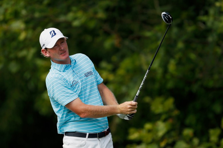 Brandt Snedeker retains lead with late-round run at the Wyndham Championship