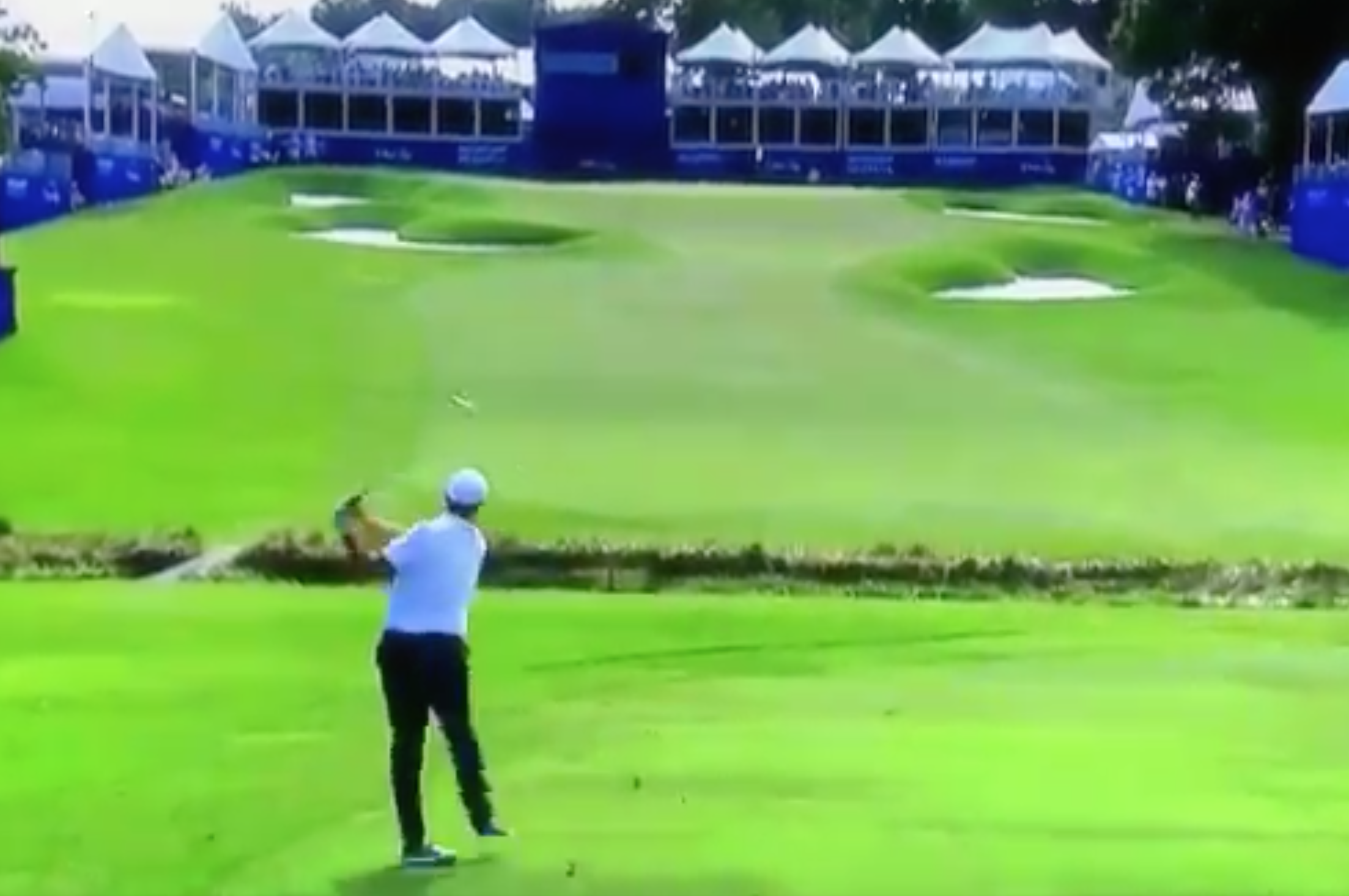 With season and card on line, Johnson Wagner makes walk-off hole-out from 153 yards to make cut at Wyndham Championship