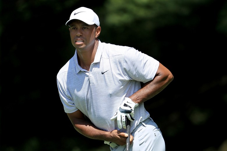 Tiger Woods ‘played like crap,’ falls 11 shots off WGC-Bridgestone Invitational lead