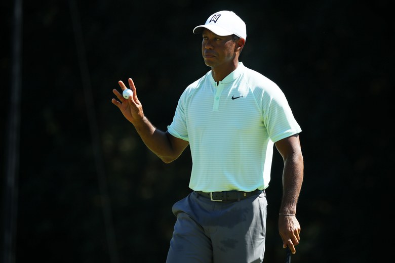 Tiger Woods, Rory McIlroy shoot 62s in BMW Championship, share a PGA Tour lead for the first time