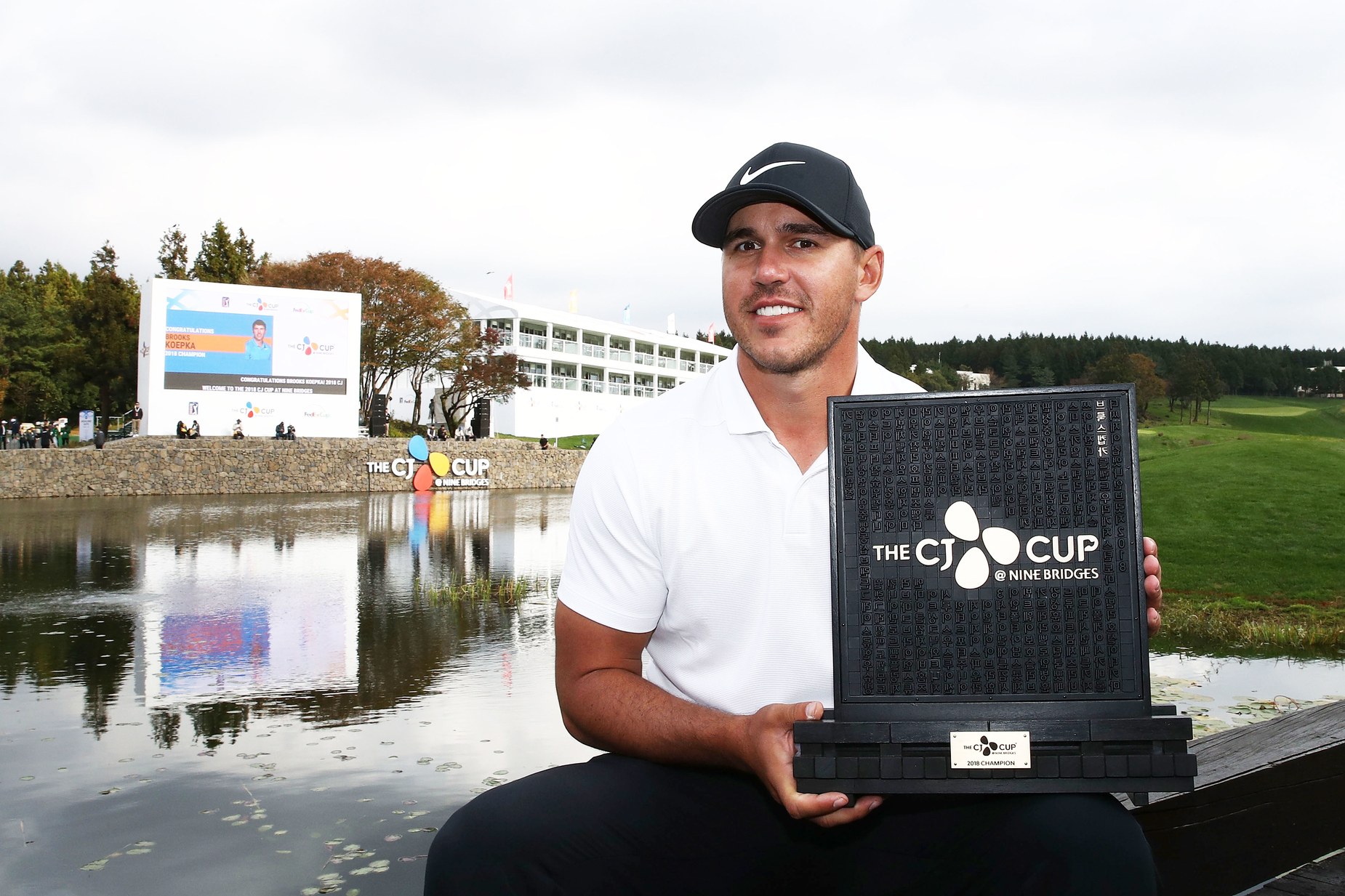 Brooks Koepka’s final-round 64 gives him four-stroke victory in the CJ Cup, lifts him to World No. 1