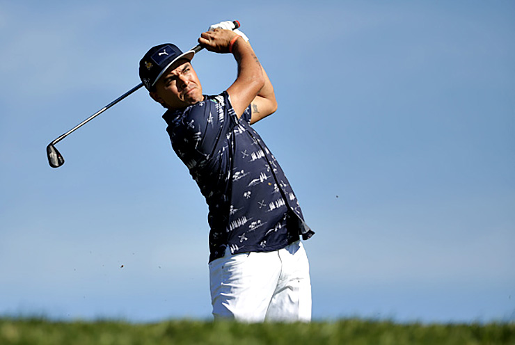Can you pull off this untucked Rickie Fowler look?