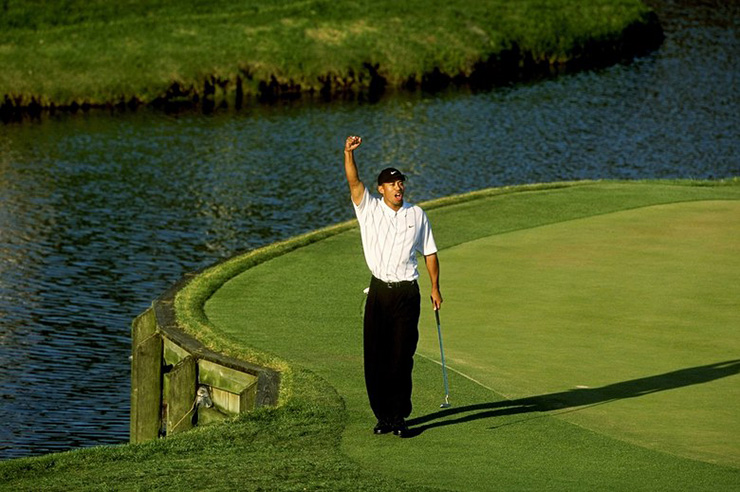 2019 Players Championship: We can all thank a ‘crap iron shot’ for Tiger’s ‘better than most’ putt