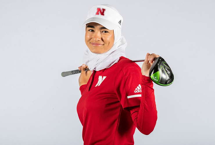 Noor Ahmed: An American Muslim observing the hijab, playing college golf and breaking barriers
