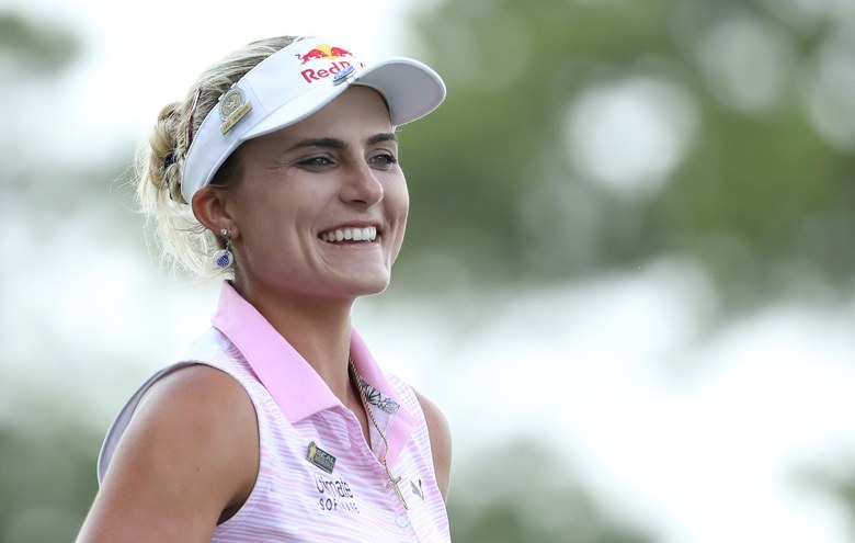 New putting grip, new attitude help Lexi Thompson climb into contention at the U.S. Women’s Open