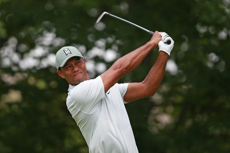 Tiger Woods undergoes surgery on left knee