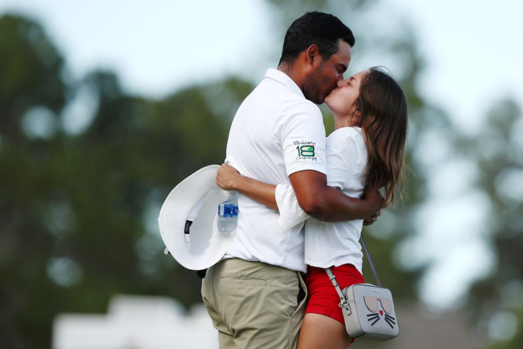 Danny Willett’s remarkable resurgence, Pat Perez’s eye-popping dinner bill, and Tony Romo’s golf dilemma