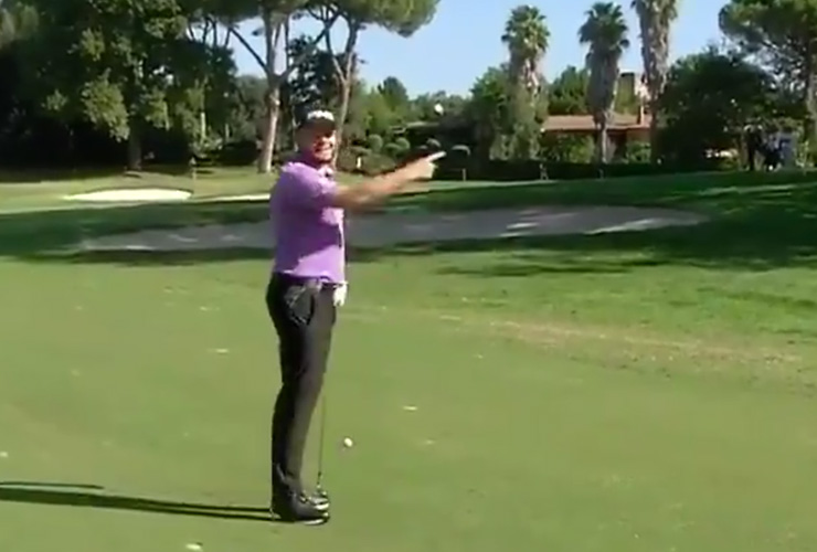 European Tour winner gets interrupted by his fiancée closing port-o-potty door, has classic reaction