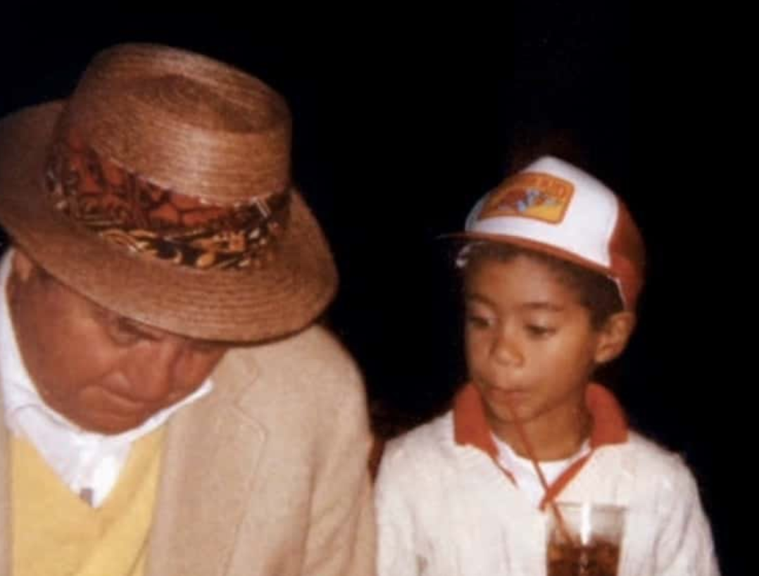 The story behind the first time Tiger Woods met Sam Snead—and the cool photo of them together