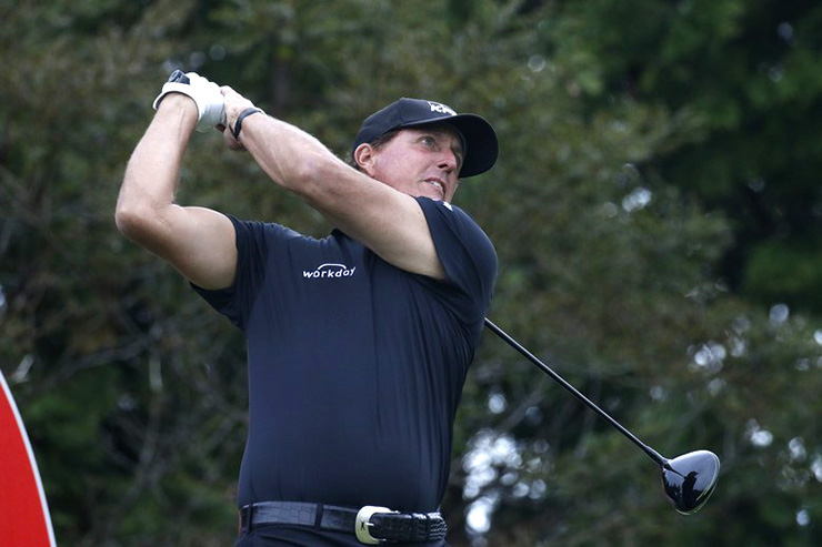 Phil Mickelson signs on to be an official host of PGA Tour event