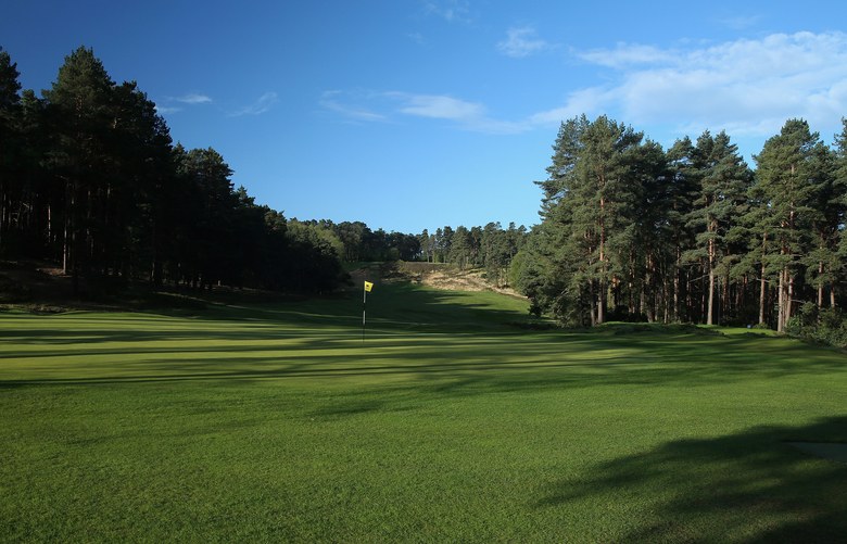 Man suing famed UK golf club after claiming he got kicked out for playing too much