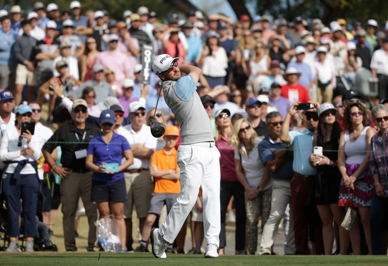17-year-old earns Masters invite, another backstopping controversy and Hosung nearly takes out partner with club toss: What you missed