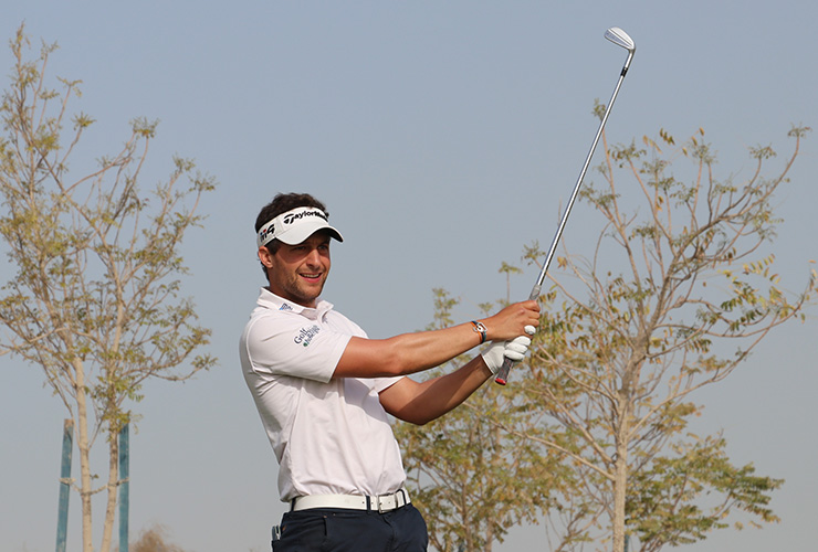 Antoine Schwartz, inspired by winning mate, fires  66 to lead in Muscat