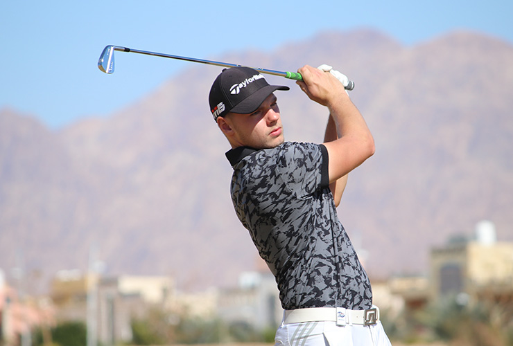 Chasing maiden win in just his second pro start, Curtis Knipes leads into final round of NEWGIZA Open