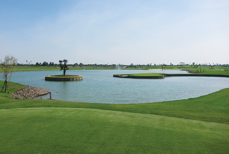 Travel Guide 2020: Royal Gems Golf City