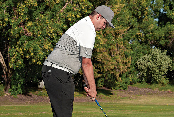 HOW TO: Improve your ball-striking and limit injuries with these posture tweaks