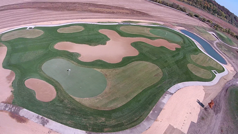A full 18-hole course of synthetic turf?