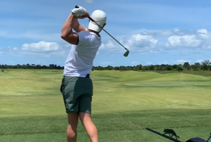 Rory McIlroy shares video of him hitting golf balls for first time since quarantine, is still really good at golf