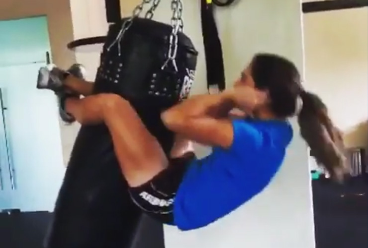 Gaby Lopez’ workout, Michael Jordan’s savage golf move, and a classic (NSFW) scorecard message