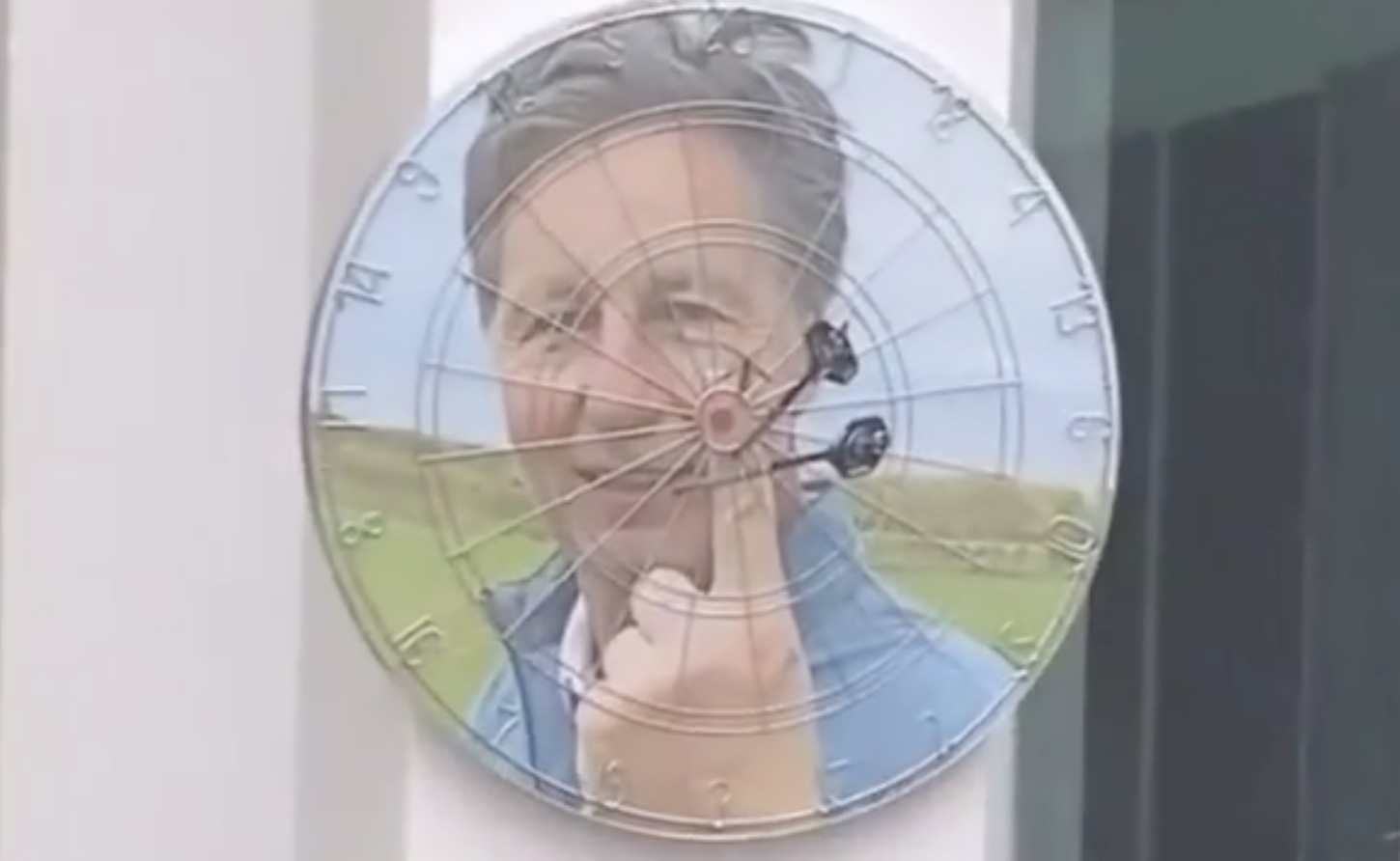 Brooks Koepka is getting really good at darts thanks to his Brandel Chamblee dartboard