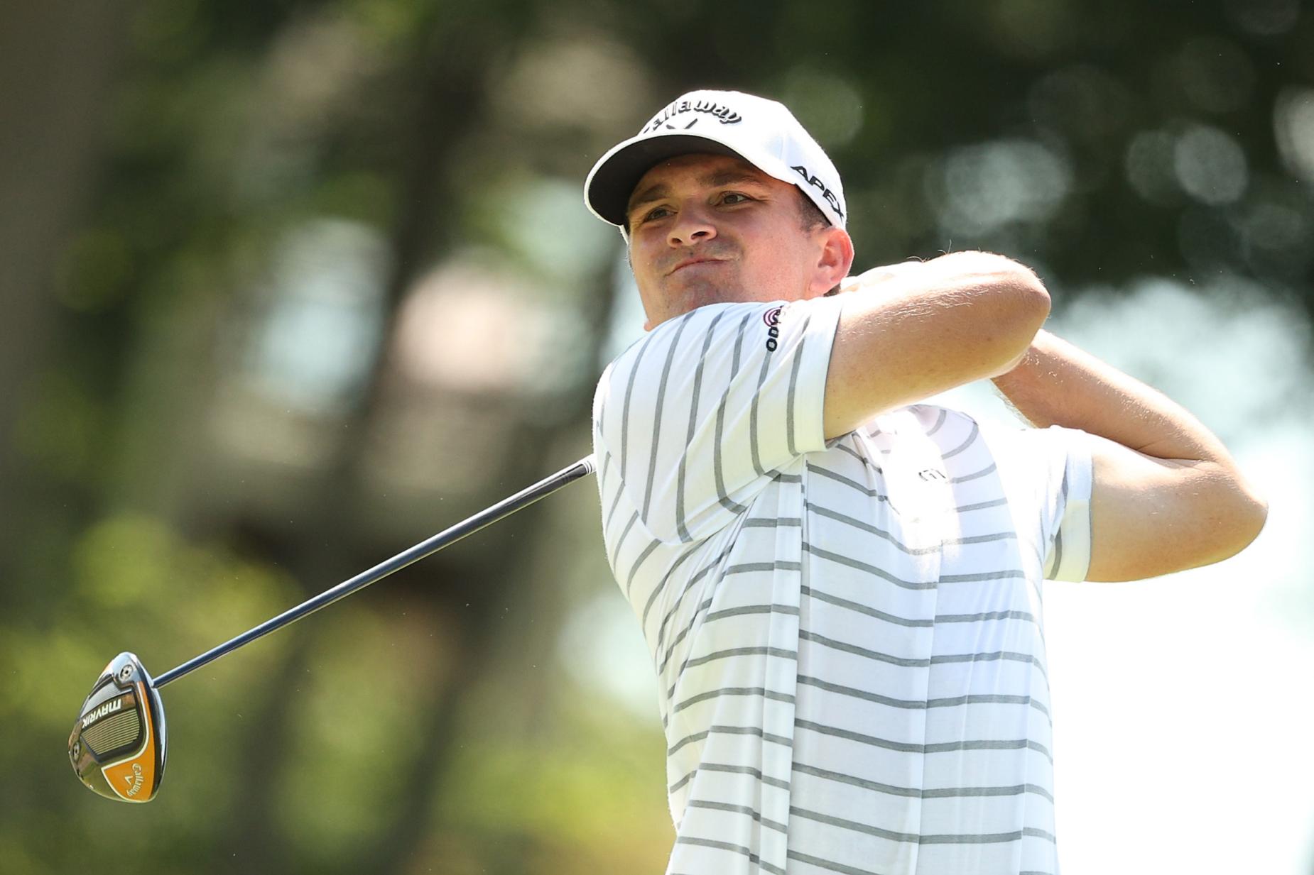 Playing without status, Will Gordon fires 62, is one off the Travelers lead