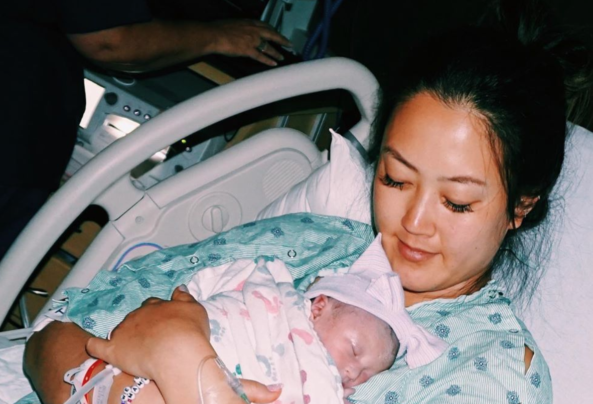 Michelle Wie West announces arrival of baby girl