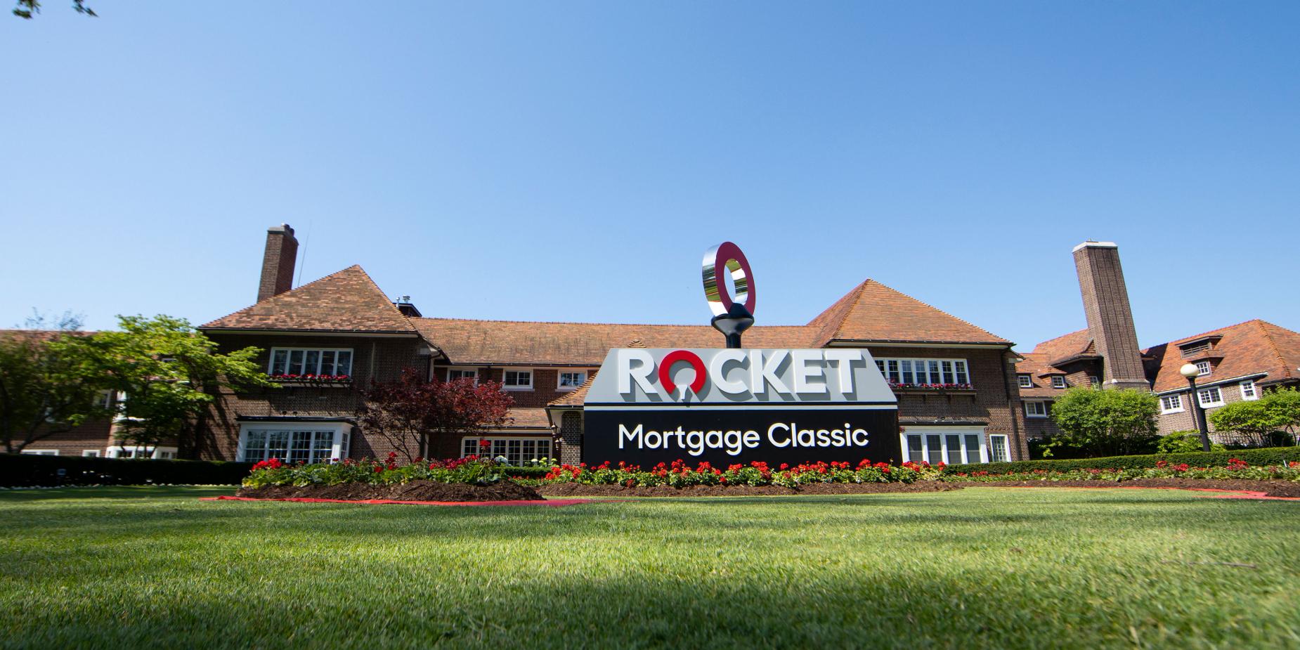 The golfer who pulls off this never-been-done-on-tour-before feat will raise thousands for a worthwhile Detroit initiative