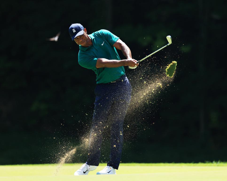 Pain-free Tiger Woods shoots smooth 71 in Memorial’s third round