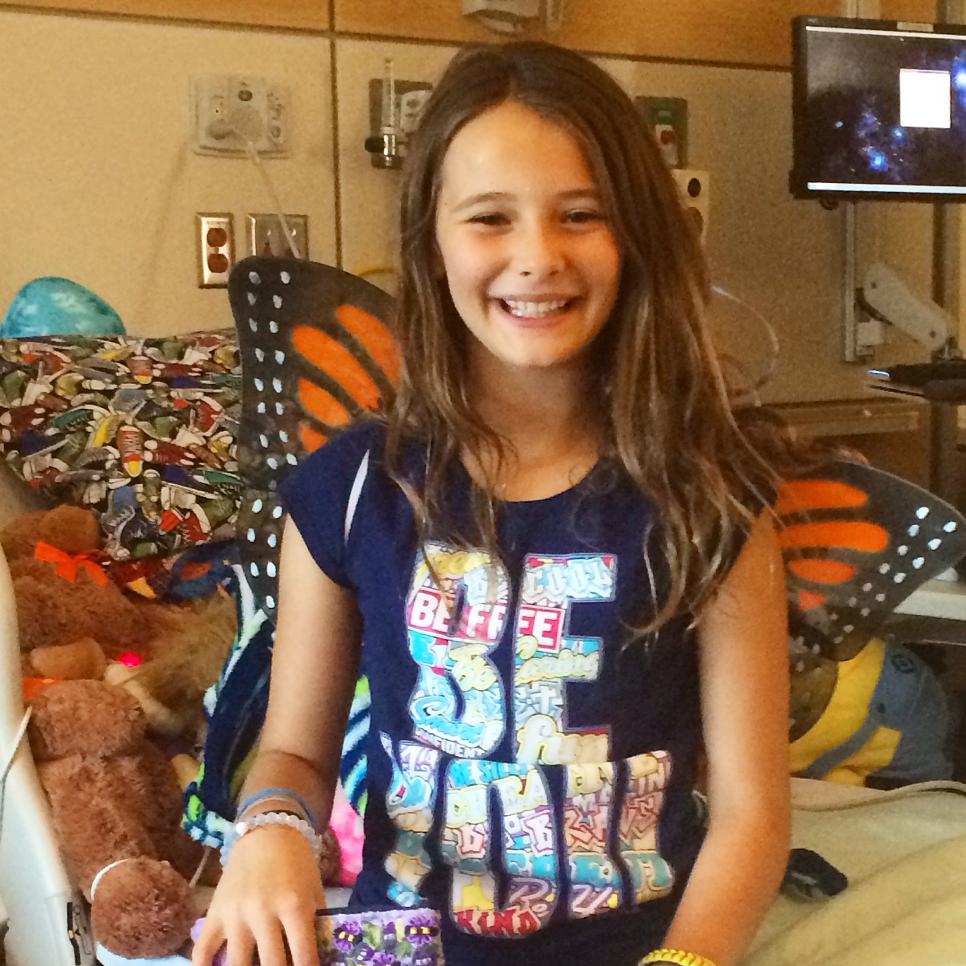 The story of Kendall Kemm is even more inspiring than the viral video of her one-armed golf swing